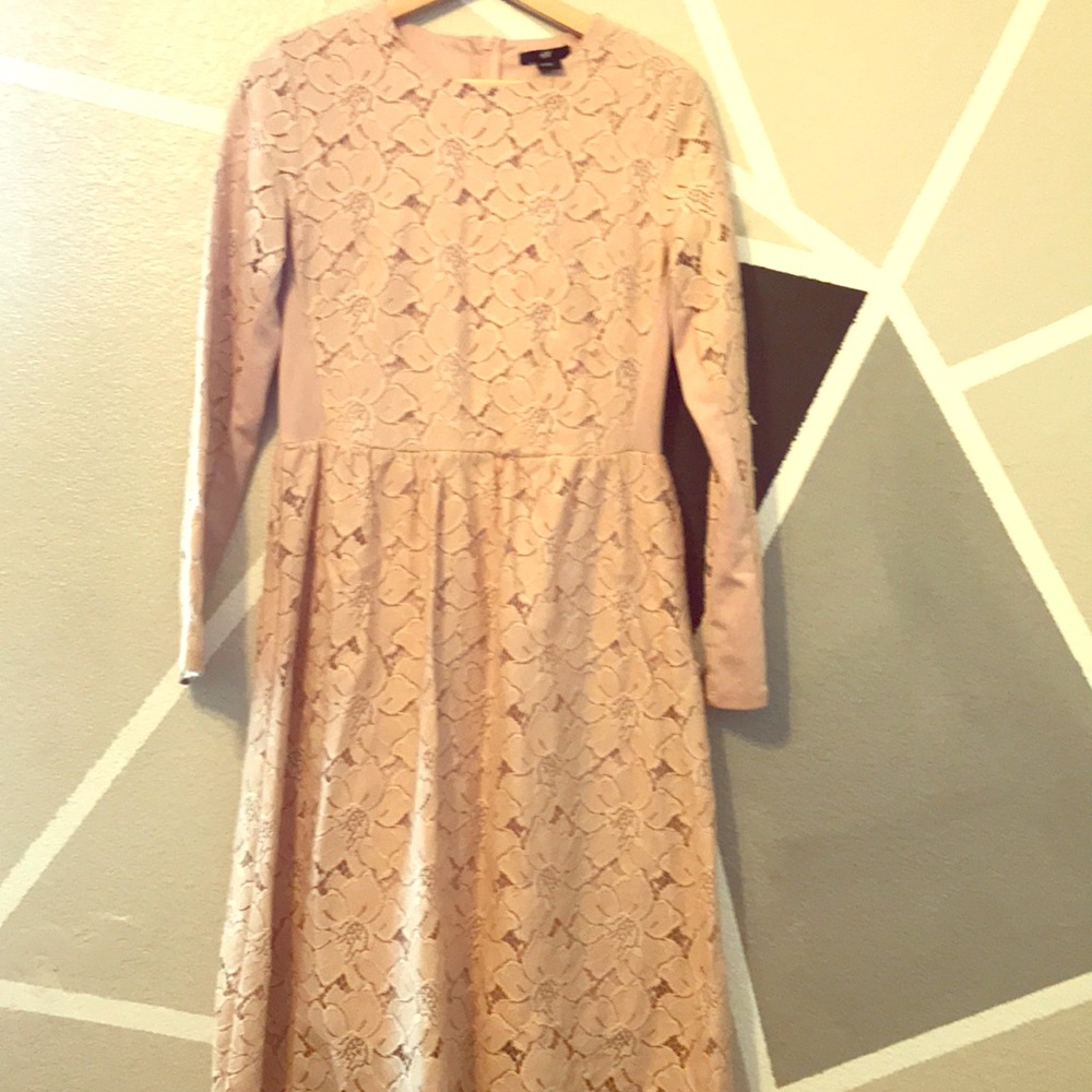 Lace dress